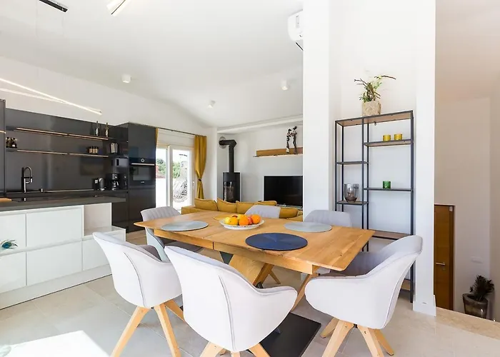 Carimelli * Kaštelir